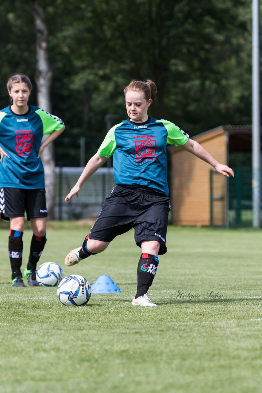 Bild 120 - wBJ Hamburger SV : SV Henstedt Ulzburg : Ergebnis: 4:2